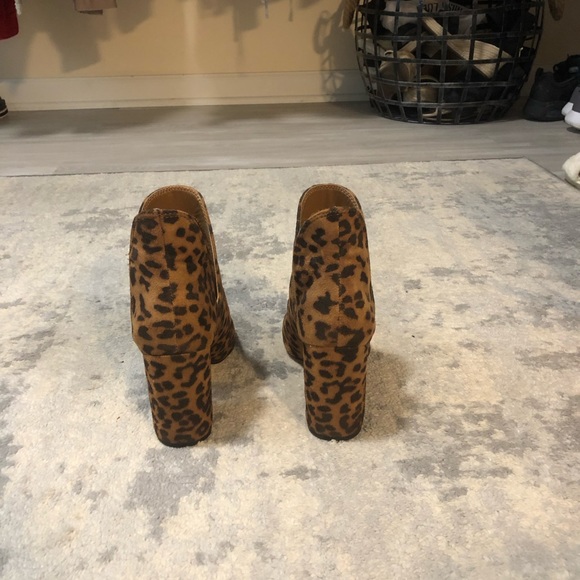 Steve Madden Ankle Boots - Picture 3 of 5